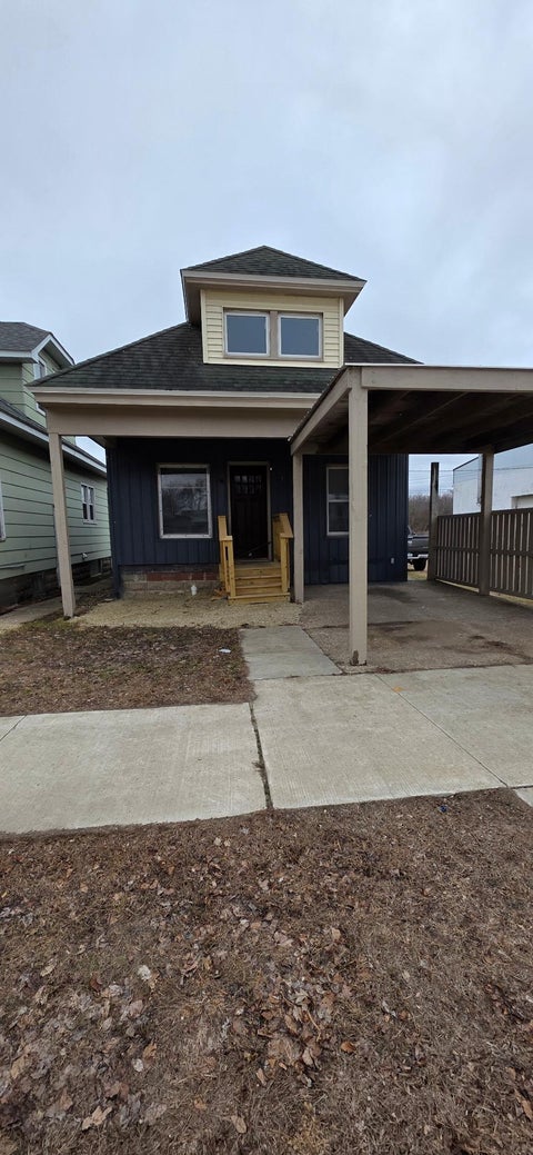Homes For Sale - 209 Main St<br/> Adams, MN 55909