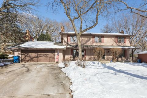 Homes For Sale - 1601 Berne Road<br/> Fridley, MN 55421