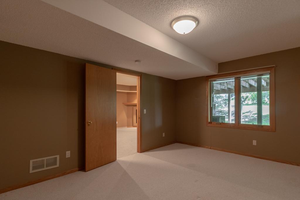 18015 Judicial Way, Lakeville, Minnesota image 28