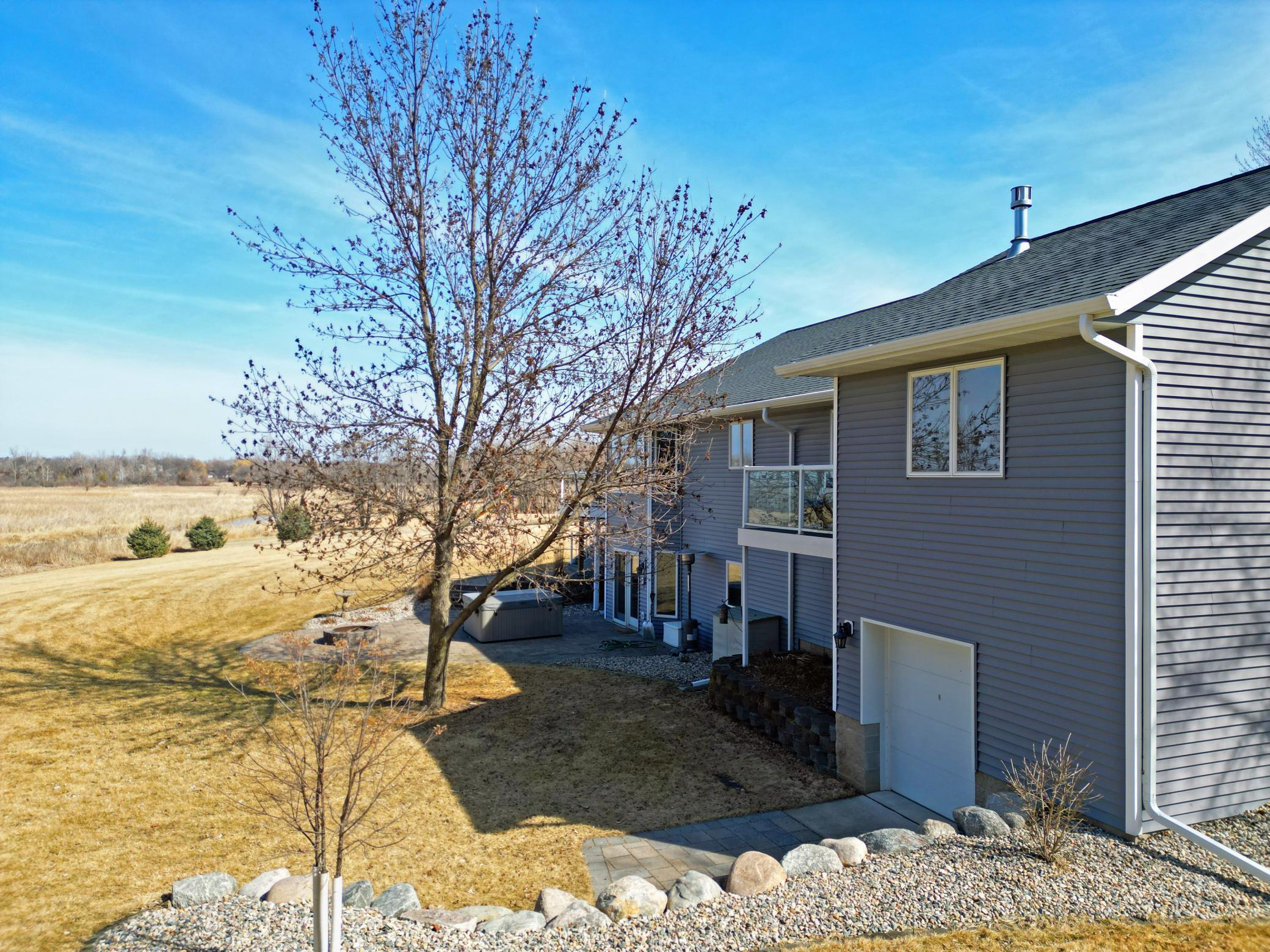 677 W River Drive, New London, Minnesota image 27