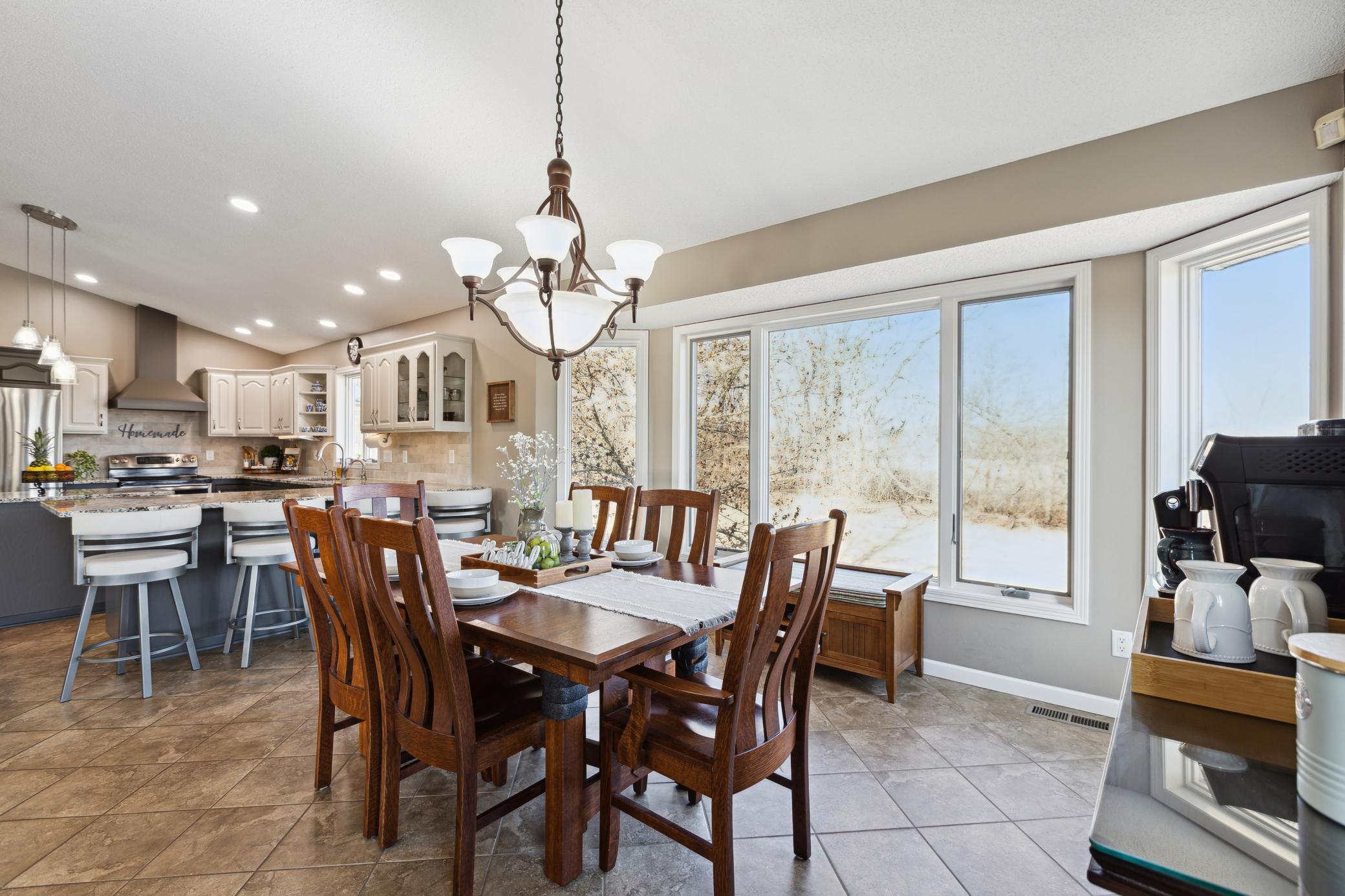 677 W River Drive, New London, Minnesota image 7
