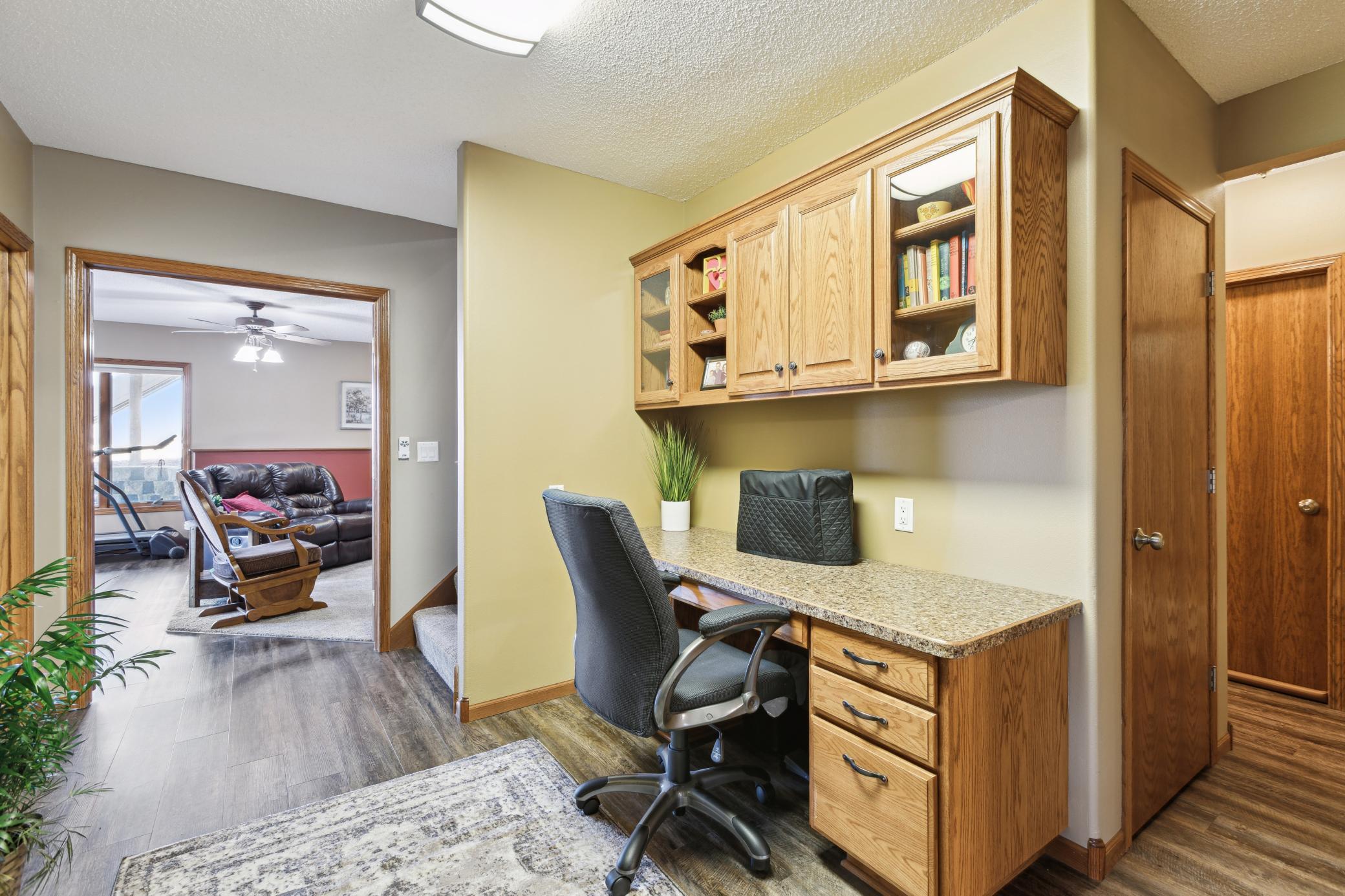 677 W River Drive, New London, Minnesota image 24