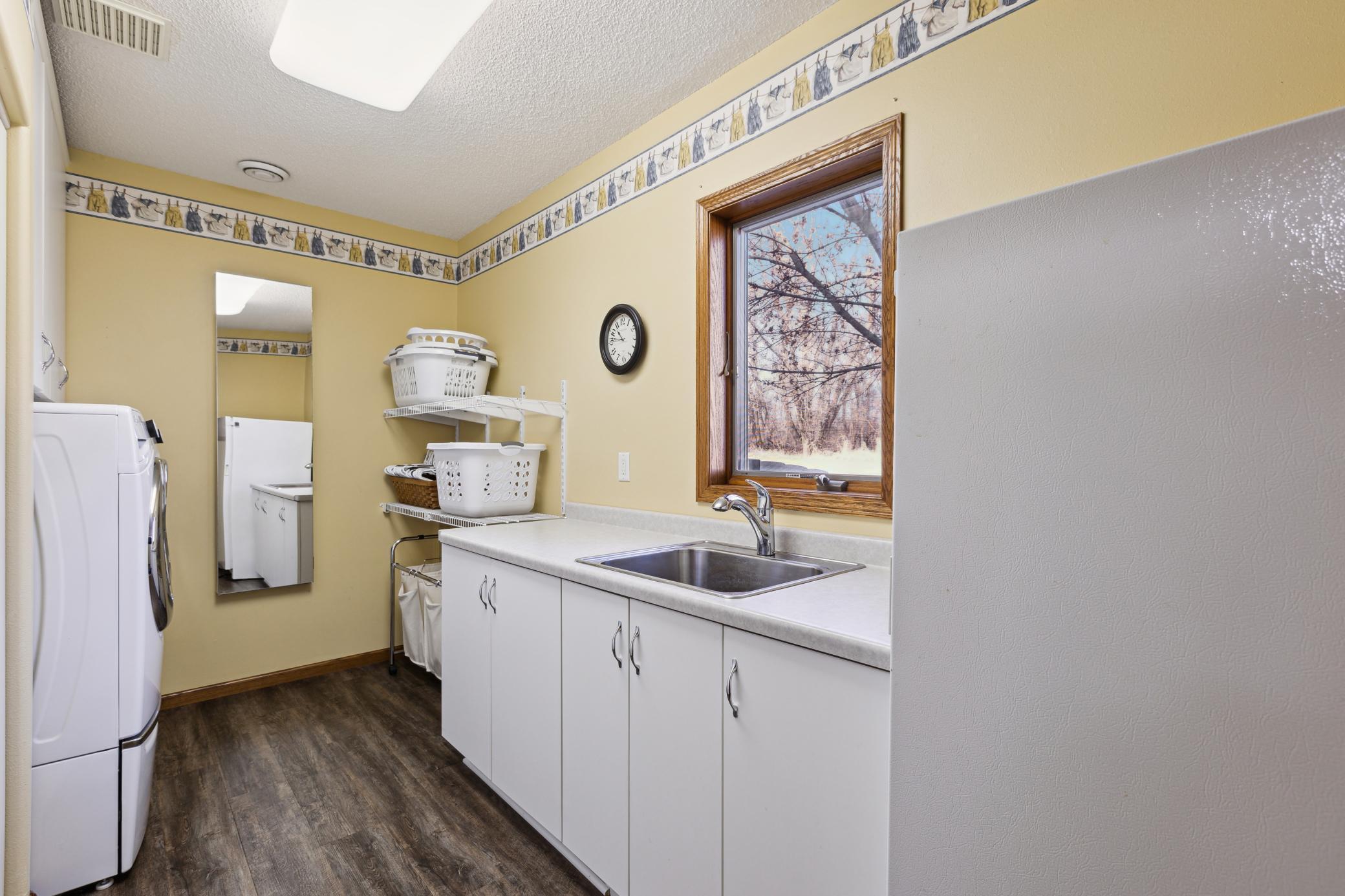 677 W River Drive, New London, Minnesota image 26