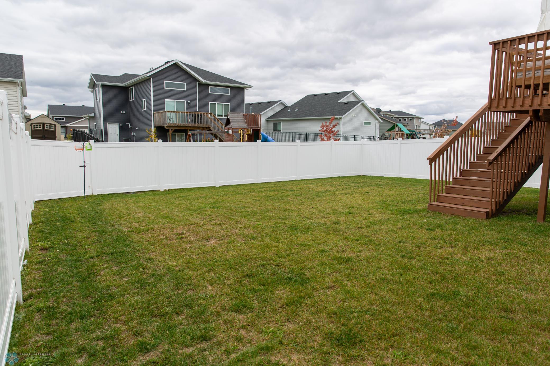 West Fargo, North Dakota 58078, United States, 3 Bedrooms Bedrooms, ,2 BathroomsBathrooms,Residential,Pending,47966