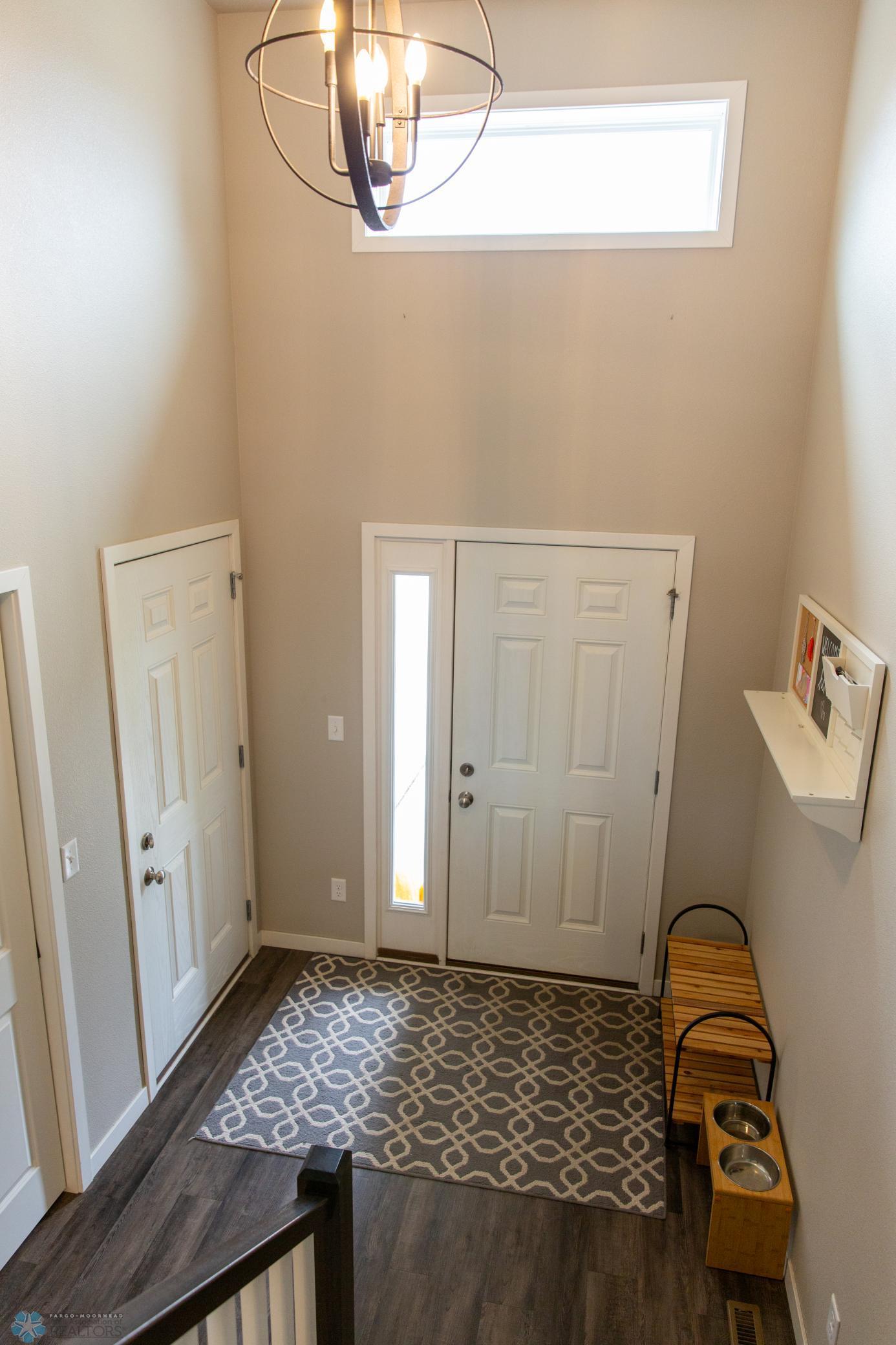 West Fargo, North Dakota 58078, United States, 3 Bedrooms Bedrooms, ,2 BathroomsBathrooms,Residential,Pending,47966