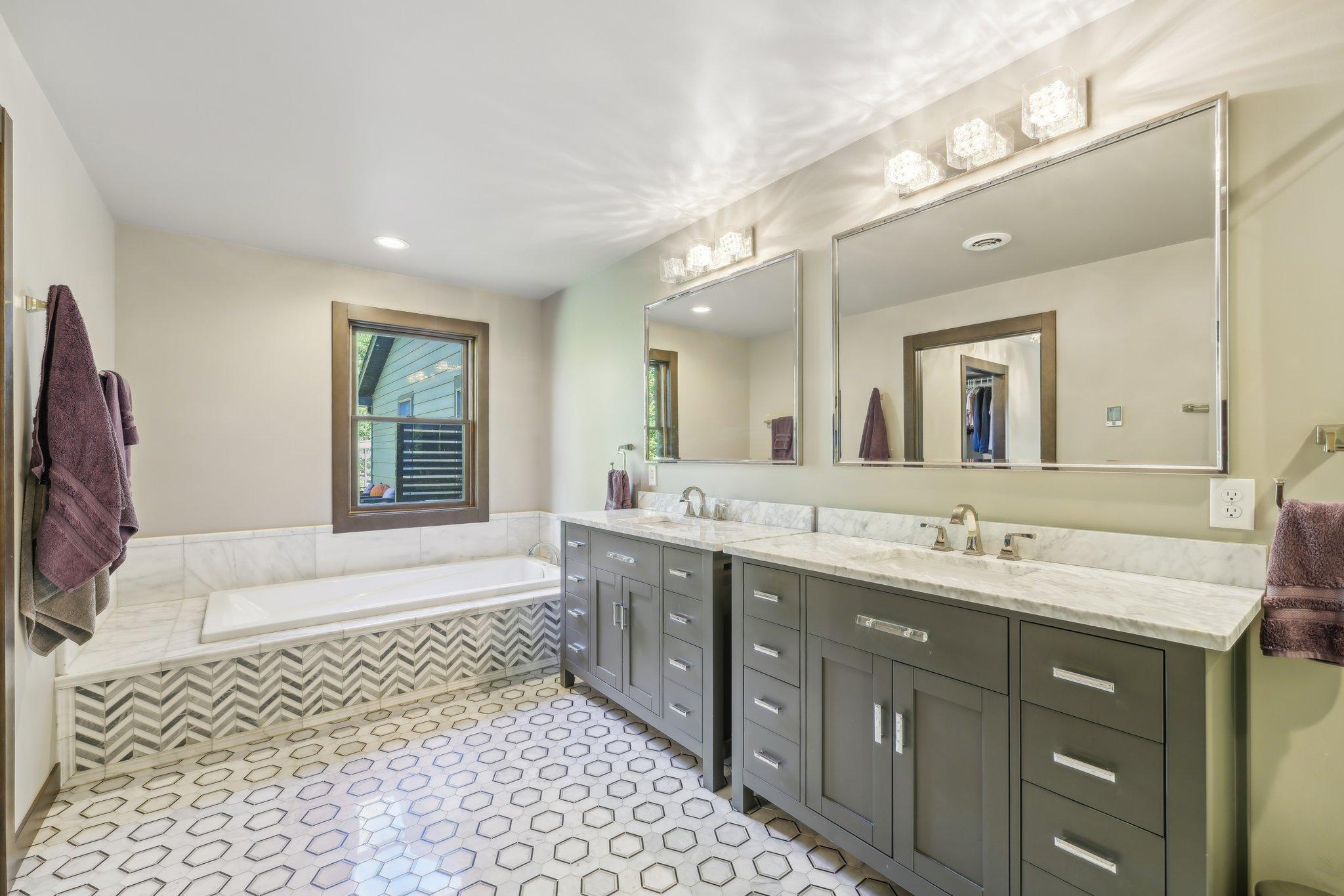 902 Crane Hill Trail, Hudson, Wisconsin image 31