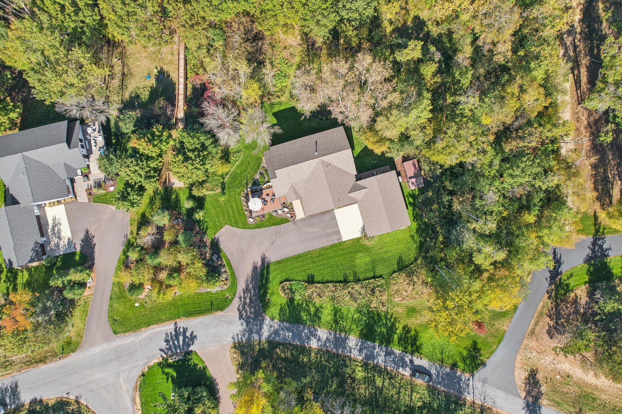 902 Crane Hill Trail, Hudson, Wisconsin image 3