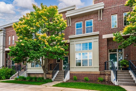 Townhouse For Sale - 8104 Main Street<br/> Osseo, MN 55369