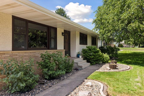 Homes For Sale - 1953 Dieter Street<br/> Ramsey County, Saint Paul, MN 55109