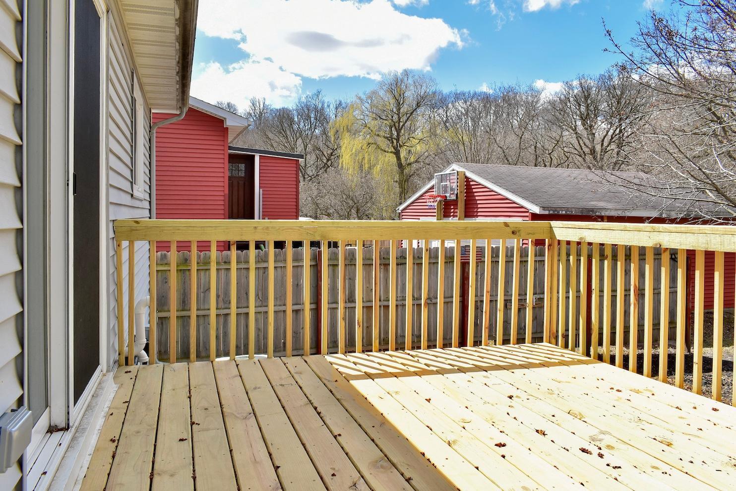 1472 Oakview Drive, Saint Charles, Minnesota image 28