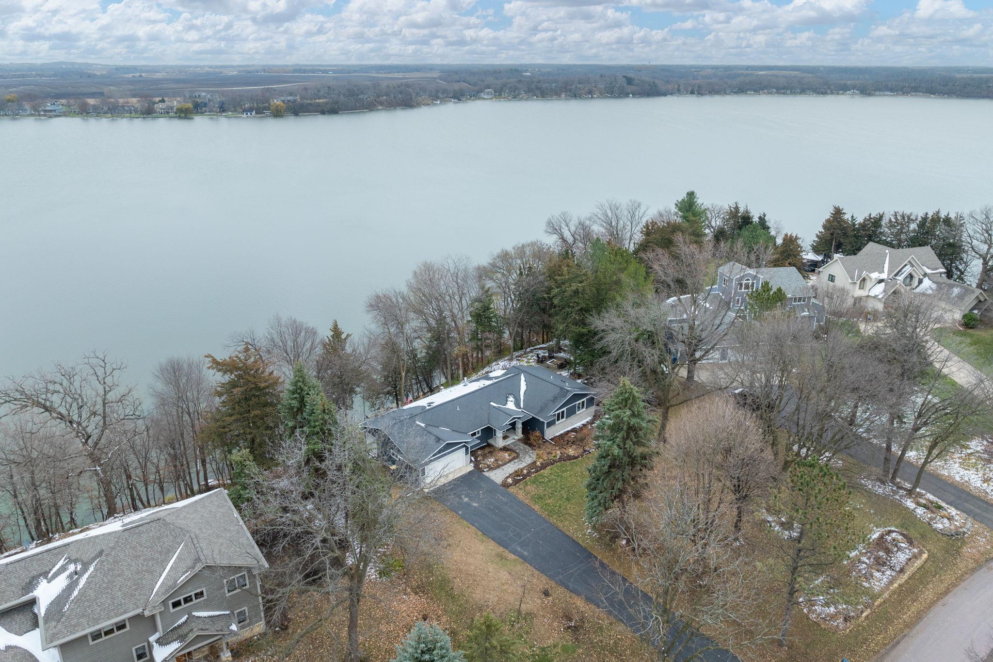 6308 Shamrock Drive, Madison Lake, Minnesota image 2