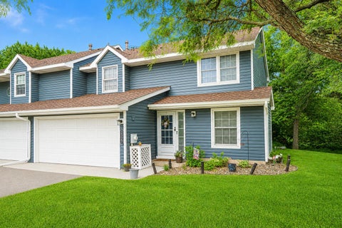 Townhouse For Sale - 2327 Grange Avenue<br/> Oakdale, MN 55128