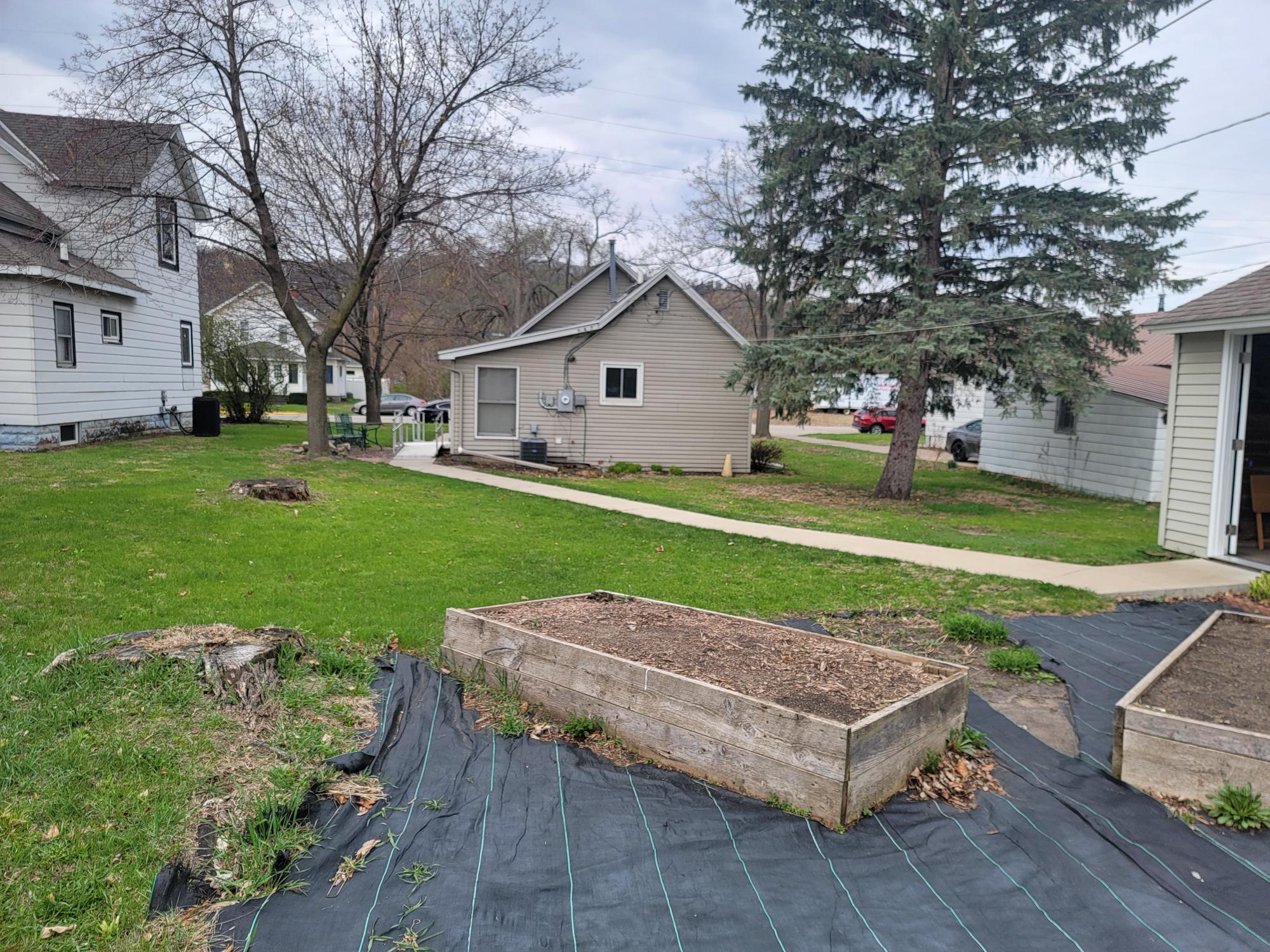 222 E Mark Street, Winona, Minnesota image 25