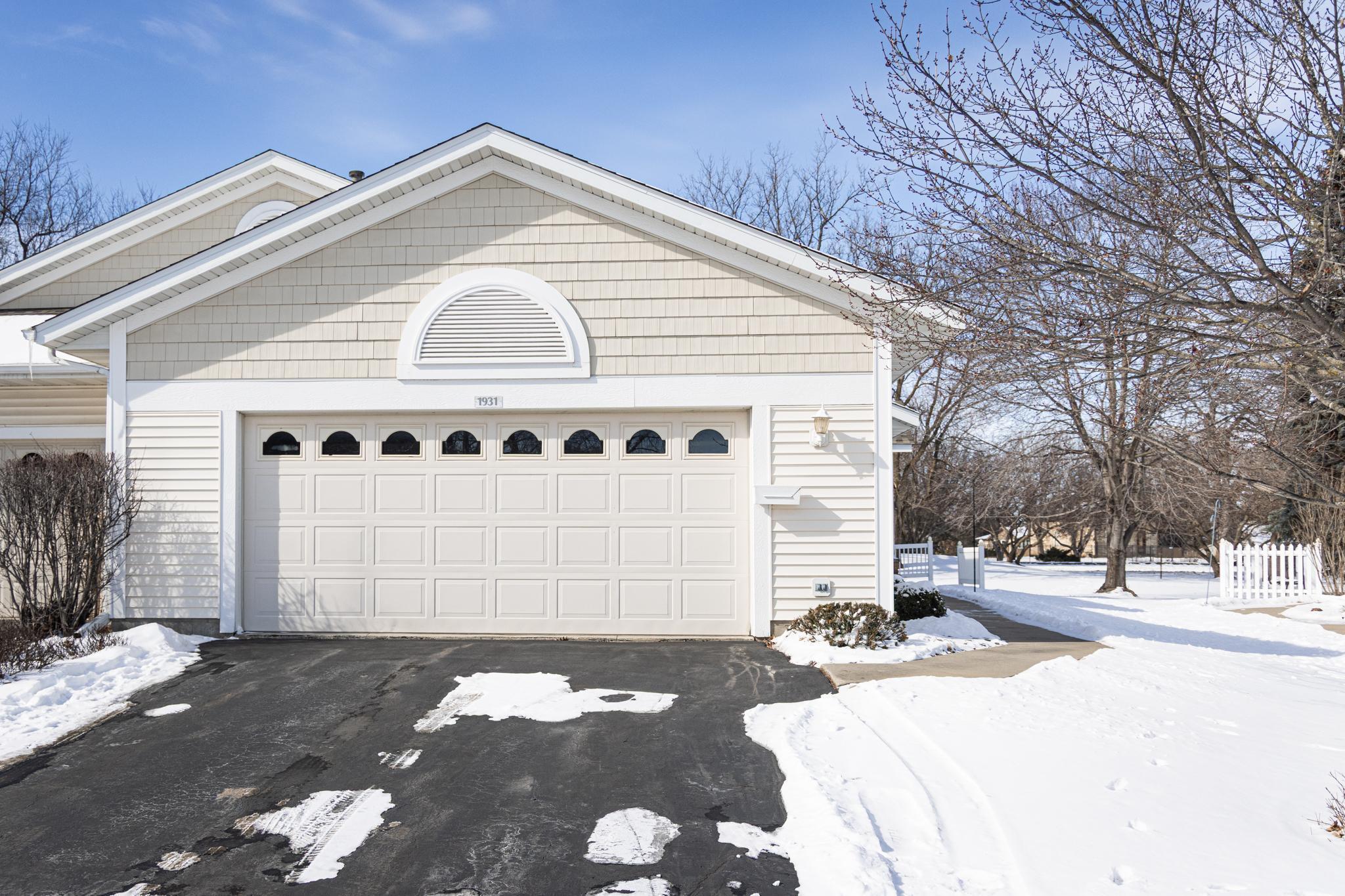 1931 Waterford Place, Rochester, Minnesota image 35
