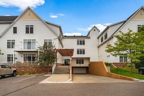 Condo For Sale - 2150 Old School Road<br/> Mound, MN 55364