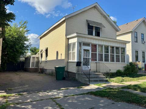 Homes For Sale - 693 5th Street<br/> Ramsey County, Saint Paul, MN 55106
