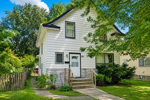 Homes For Sale - 3345 33rd Avenue<br/> Minneapolis, MN 55406