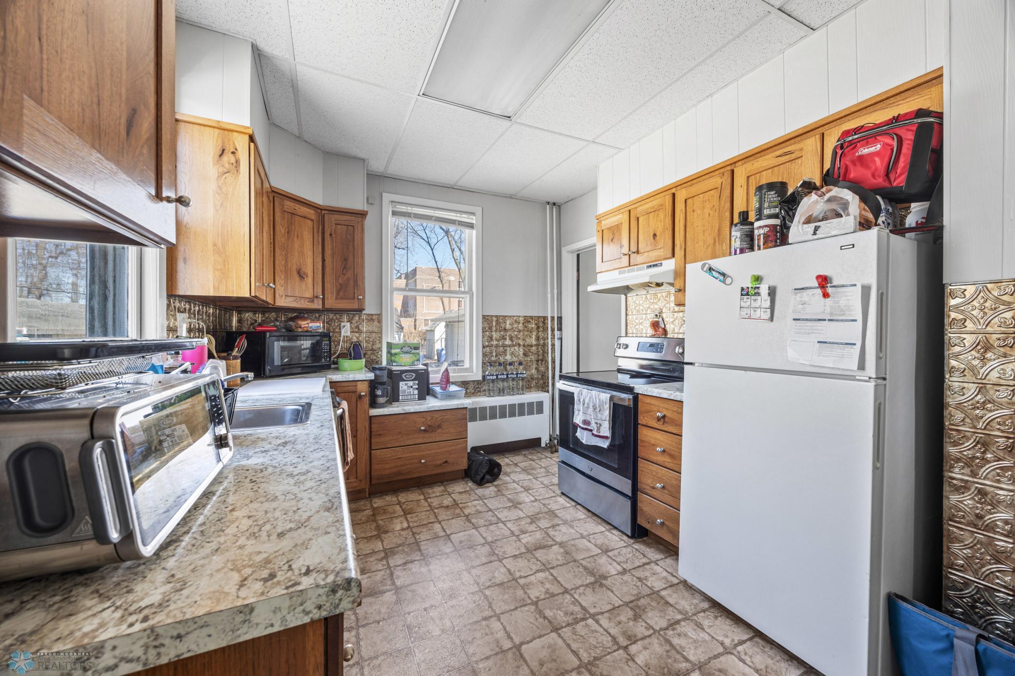 1011 10th Avenue, Fargo, North Dakota image 9