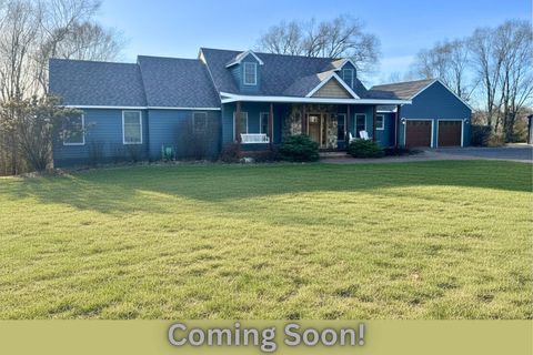 Homes For Sale - 1868 90th Street<br/> New Richmond, WI 54017