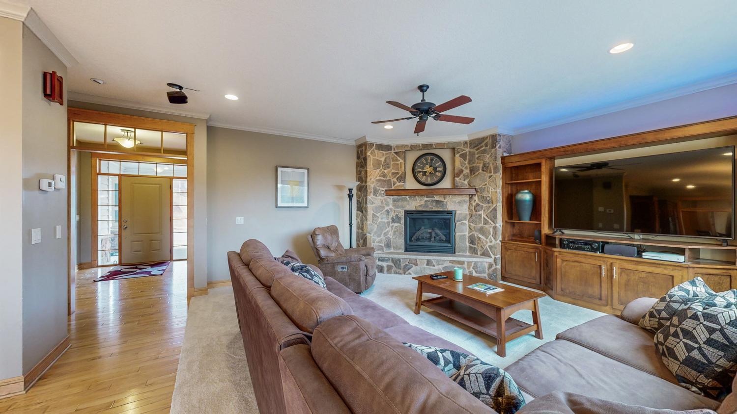 5352 Scenic Oak Drive, Rochester, Minnesota image 15