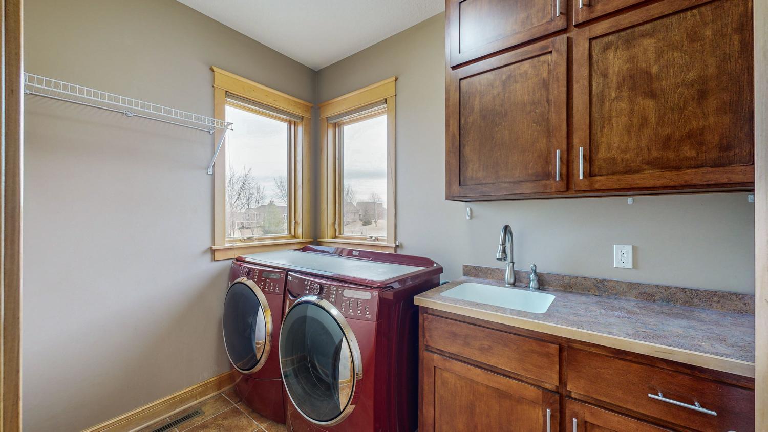 5352 Scenic Oak Drive, Rochester, Minnesota image 25