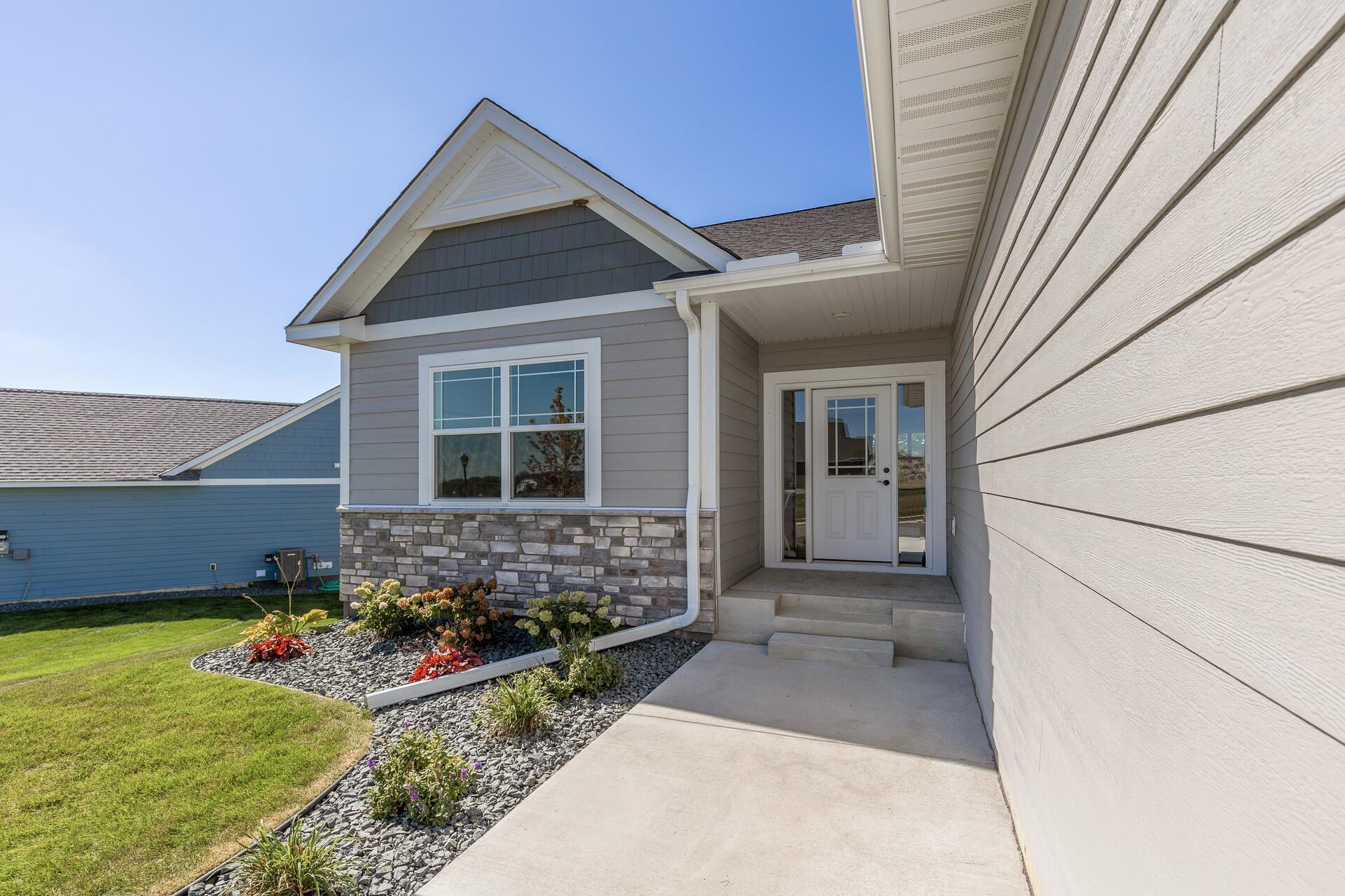 20105 Glenbrook Path, Lakeville, Minnesota image 16