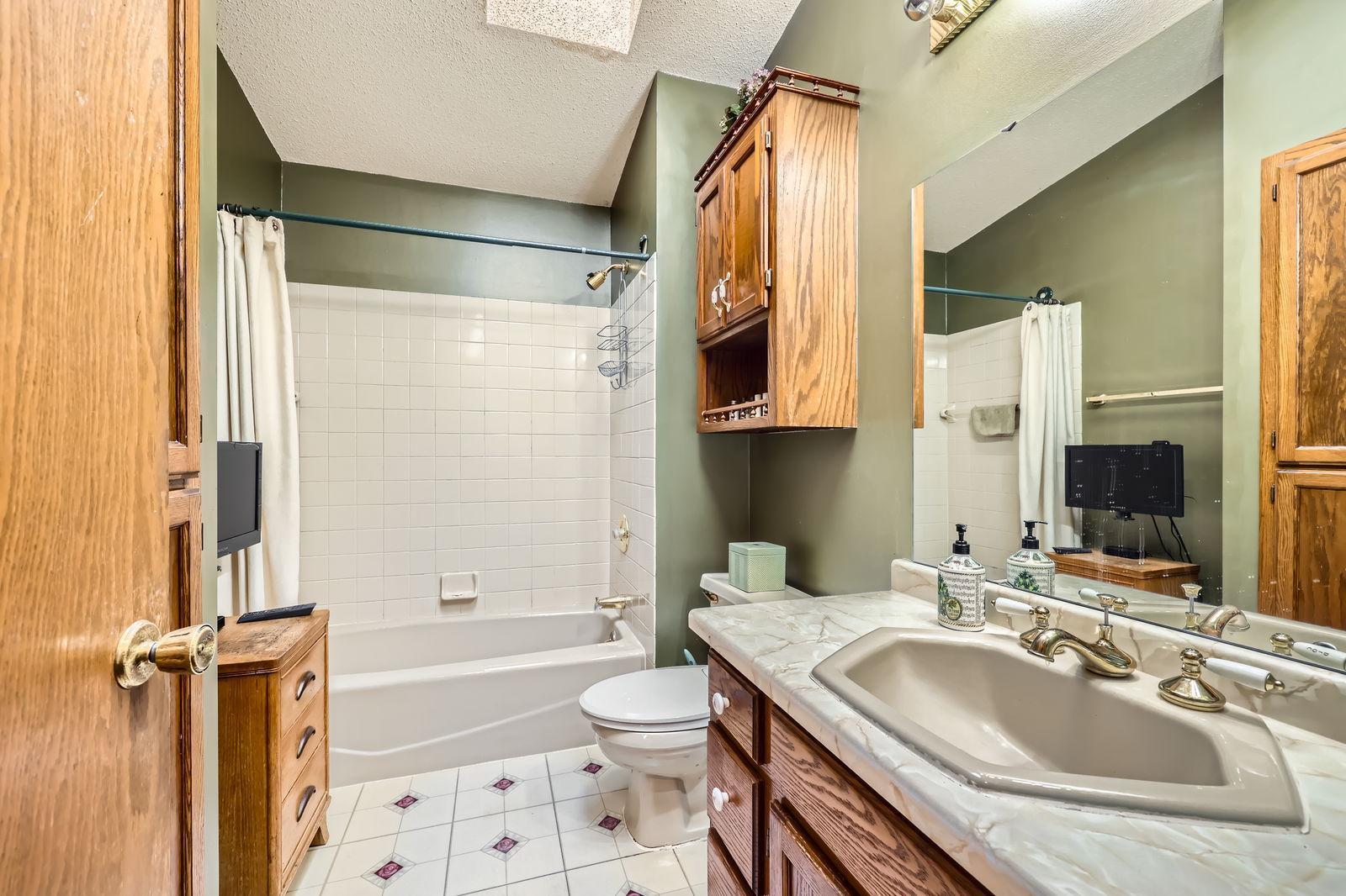 4202 Valley Forge Place, Eagan, Minnesota image 17