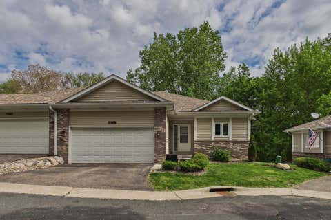 Townhouse For Sale - 5149 Stoney Bridge Court<br/> Minnetonka, MN 55345
