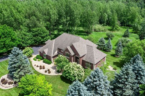 Apartment For Sale - 6 Troon Court<br/> Washington County, Saint Paul, MN 55110