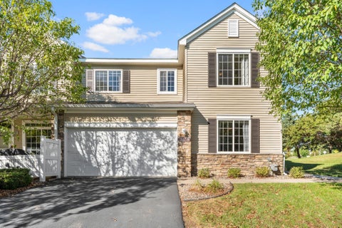 Townhouse For Sale - 13457 Europa Court<br/> Washington County, Hugo, MN 55038