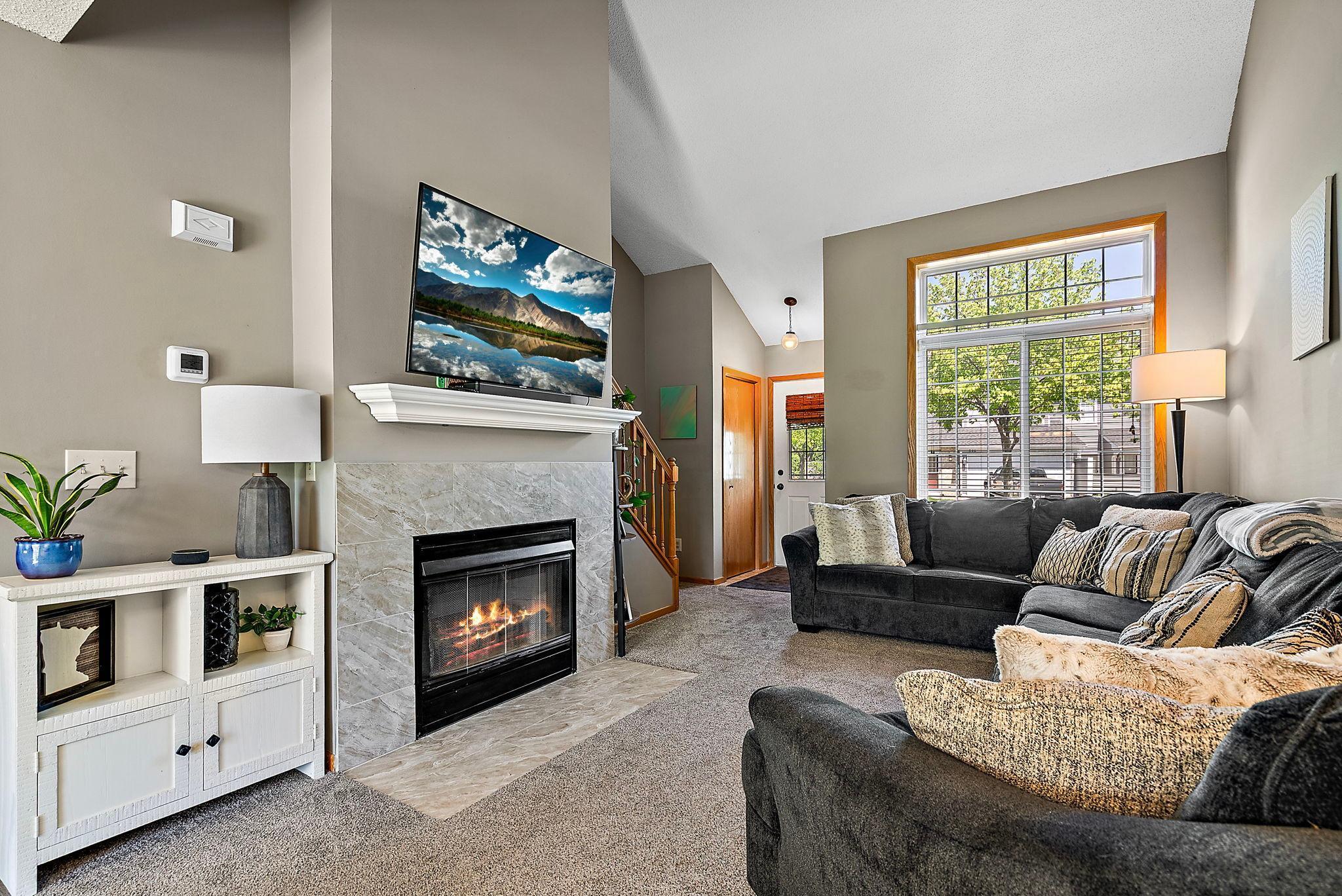 535 Mission Hills Way, Chanhassen, Minnesota image 3