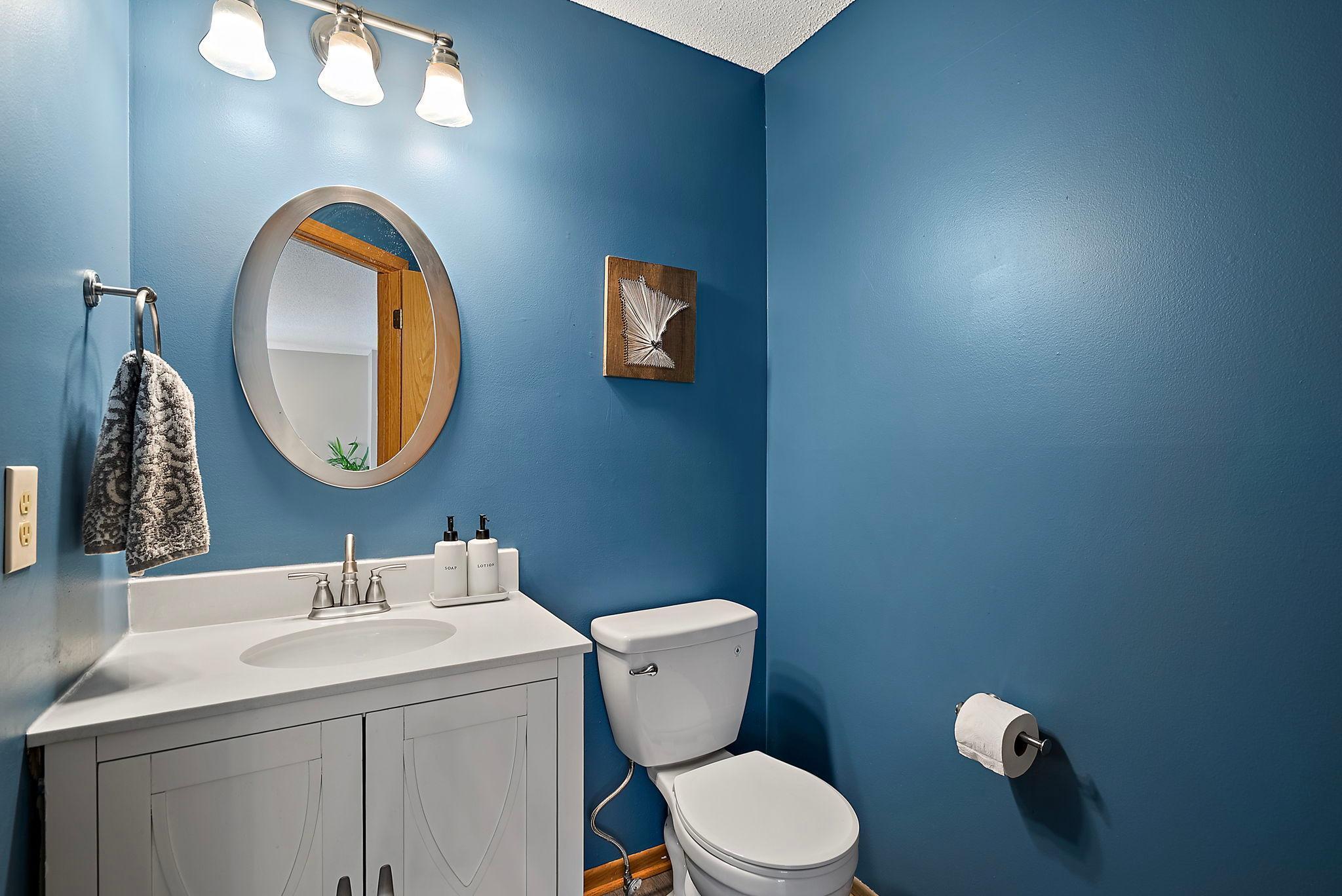 535 Mission Hills Way, Chanhassen, Minnesota image 16