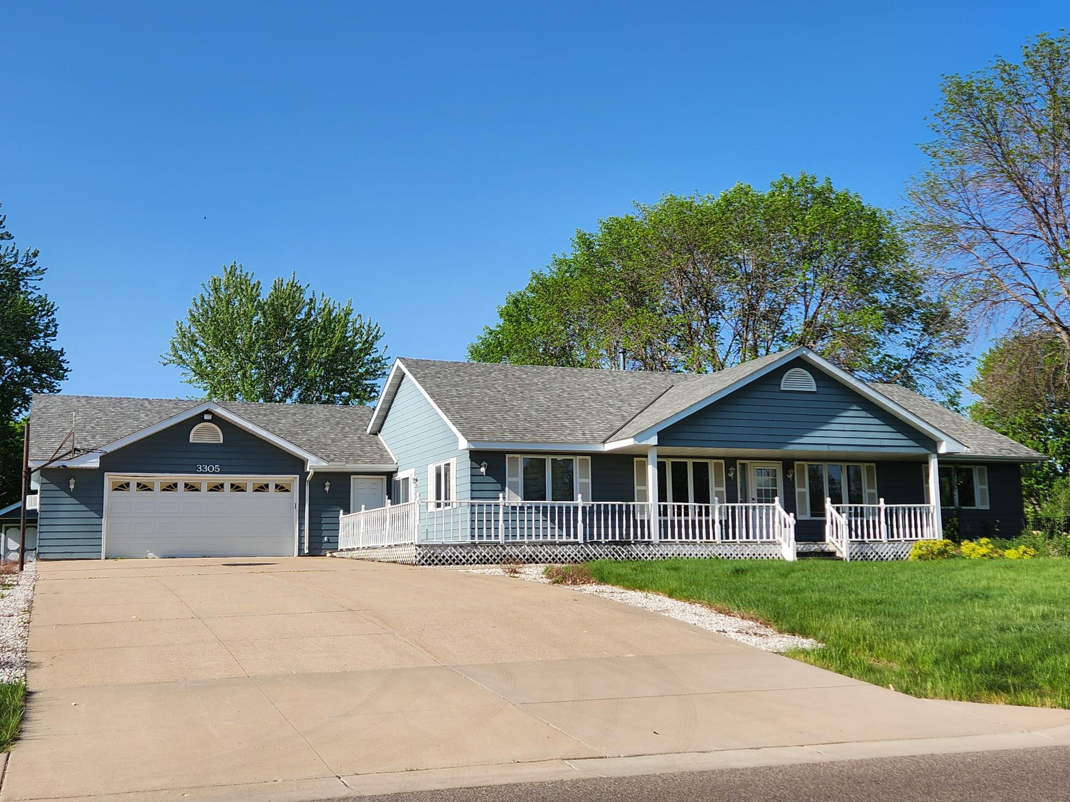 3305 200th Street, Farmington, Minnesota image 1