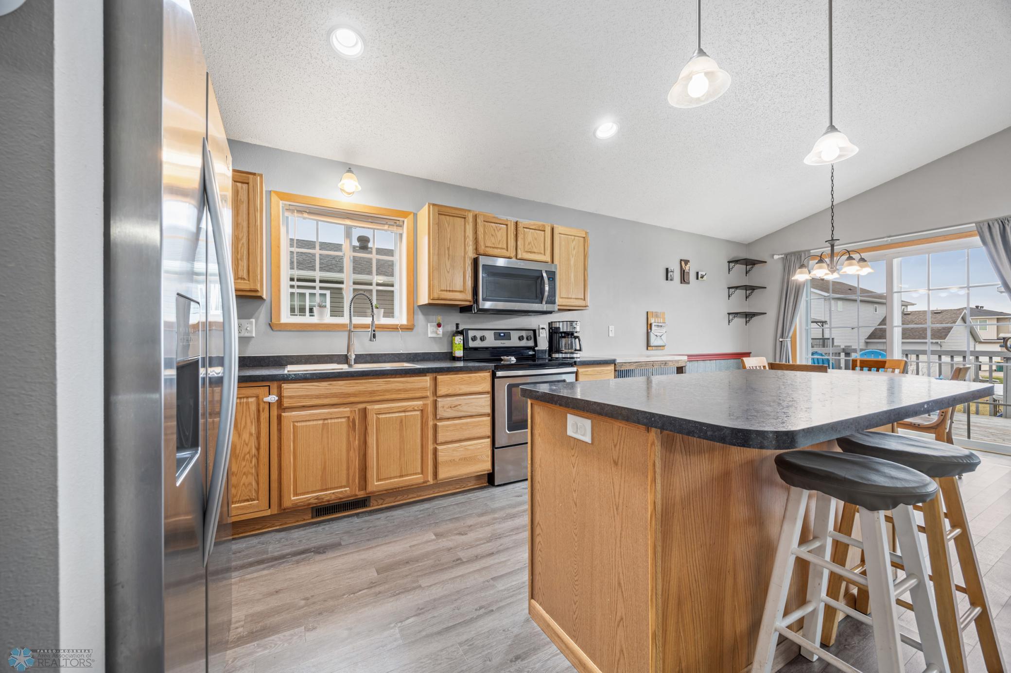 1009 Eaglewood Avenue, West Fargo, North Dakota image 8