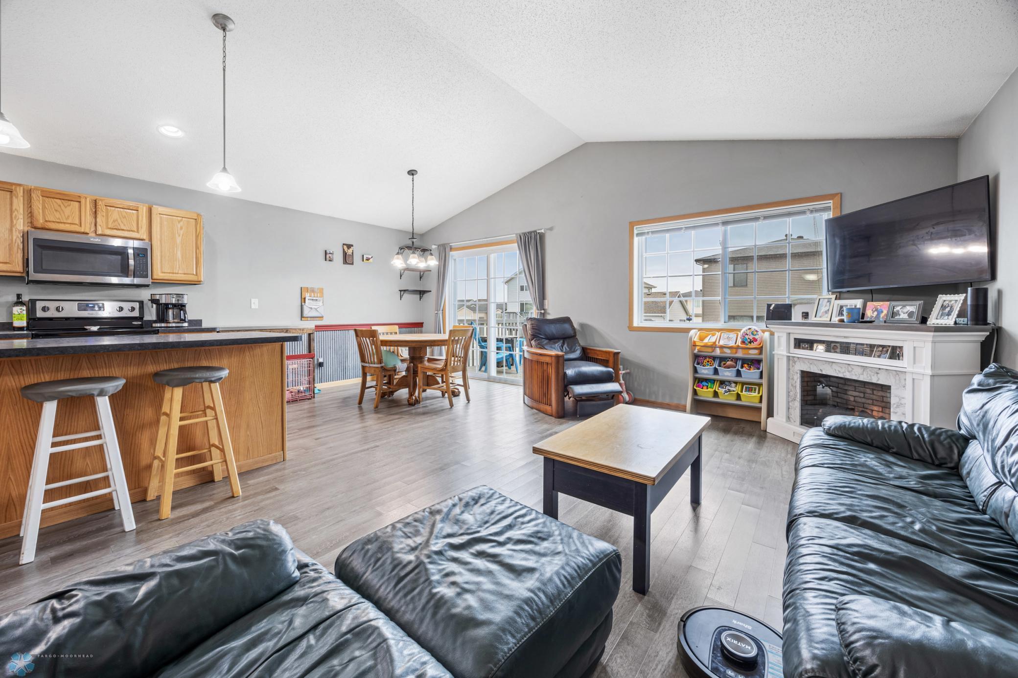 1009 Eaglewood Avenue, West Fargo, North Dakota image 7