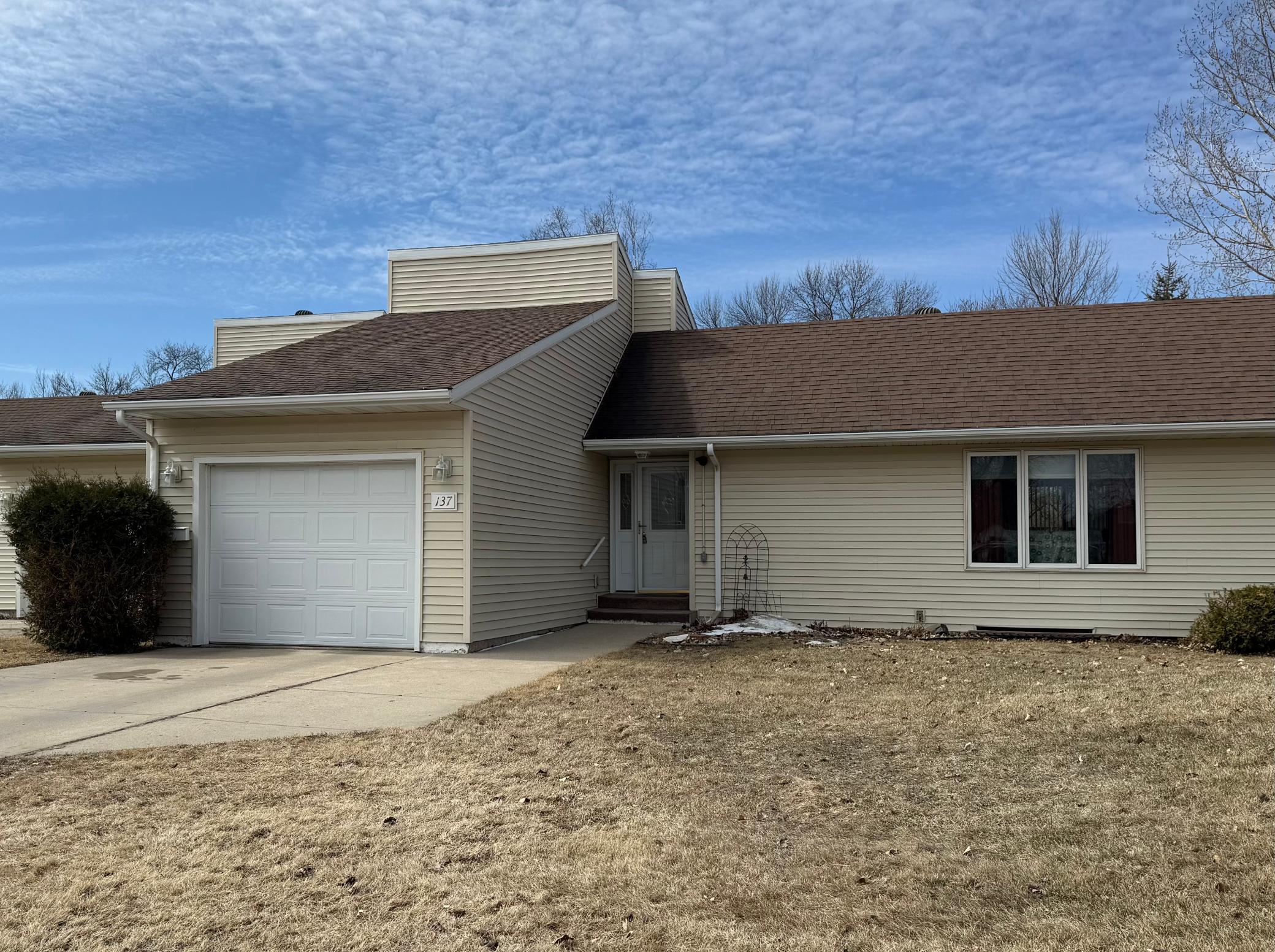 137 Belleville Court, Thief River Falls, Minnesota image 1