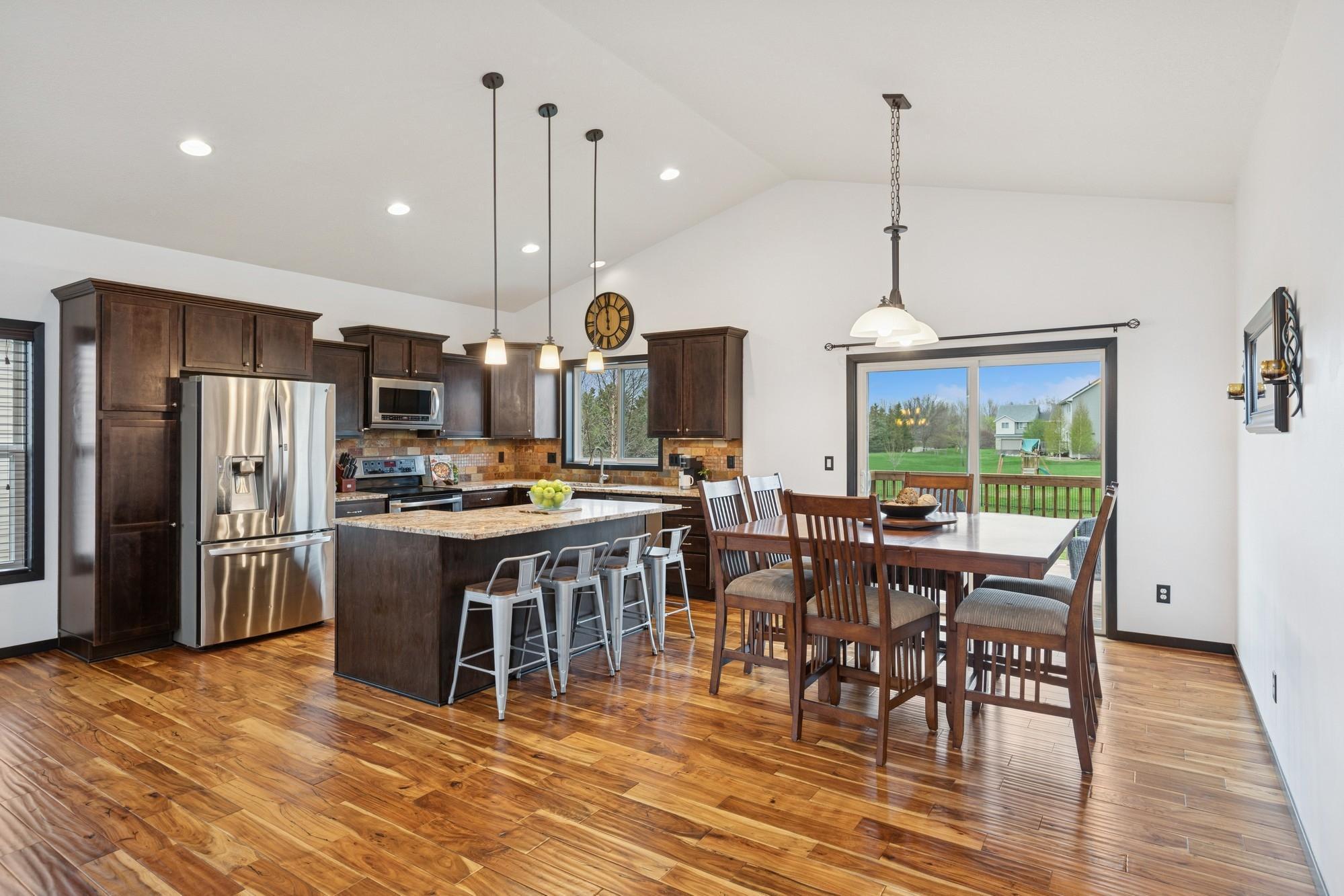 9205 198th Street, Lakeville, Minnesota image 3