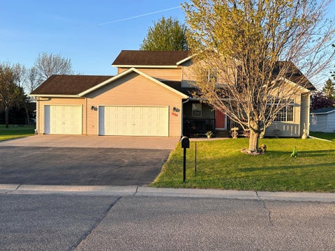 Homes For Sale - 420 7th Street<br/> Otter Tail County, Perham, MN 56573