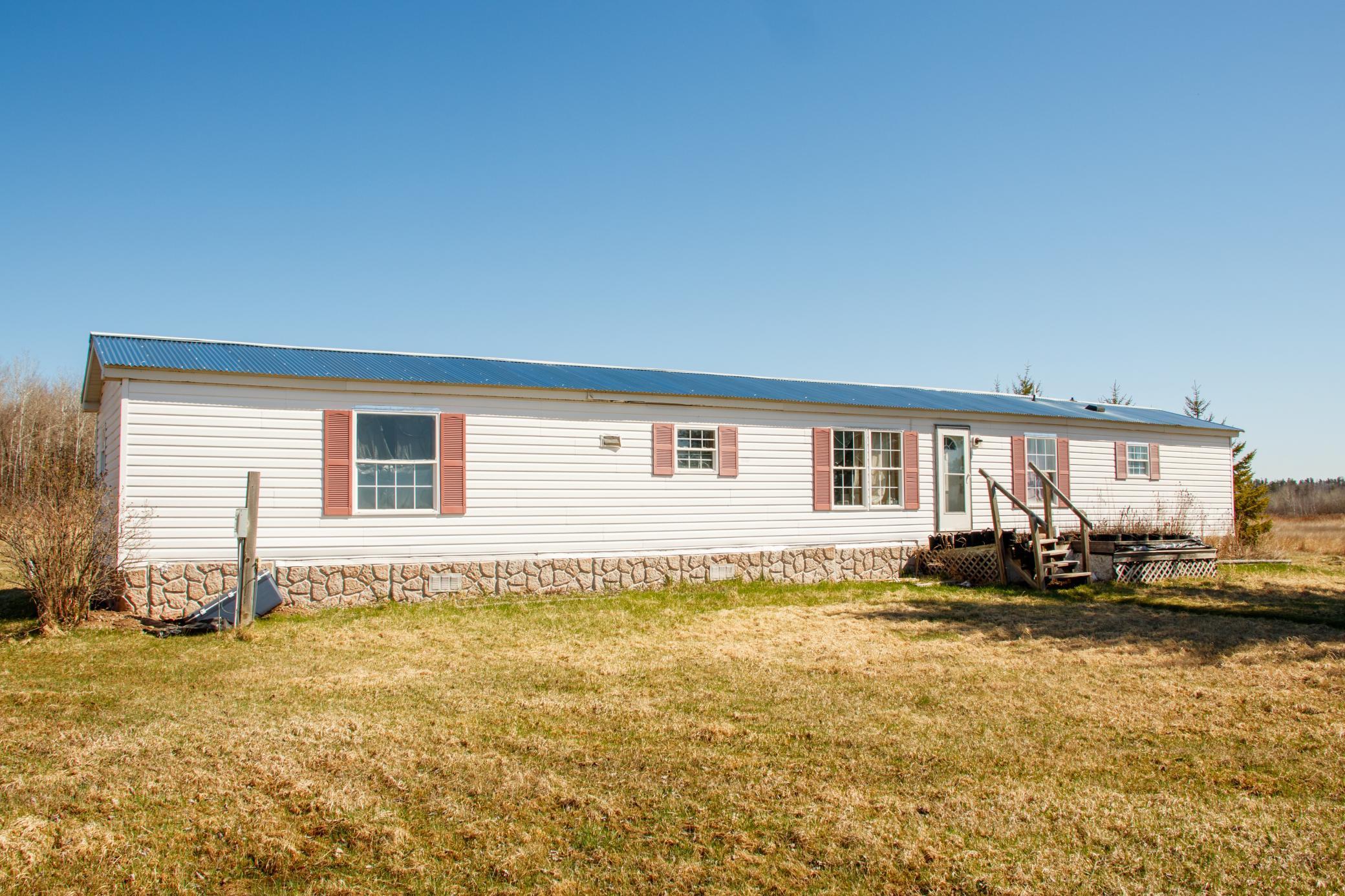 4906 32nd Street, Pine River, Minnesota image 1