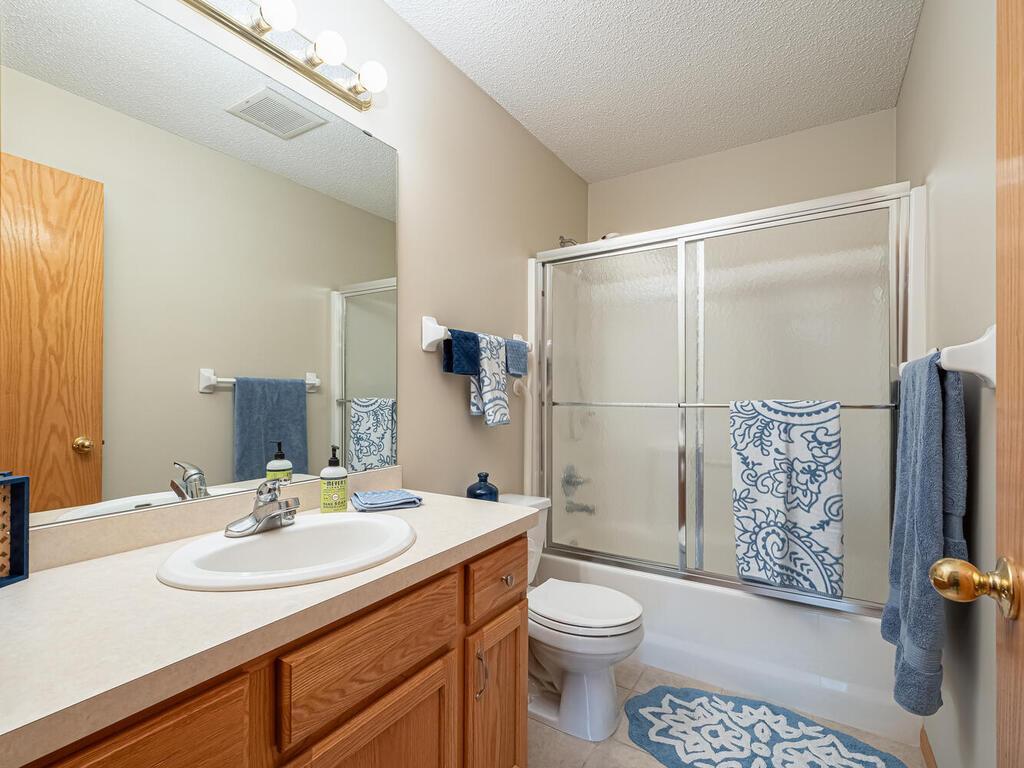 12400 Wedgewood Place, Coon Rapids, Minnesota image 21