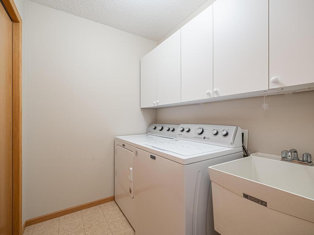 12400 Wedgewood Place, Coon Rapids, Minnesota image 28