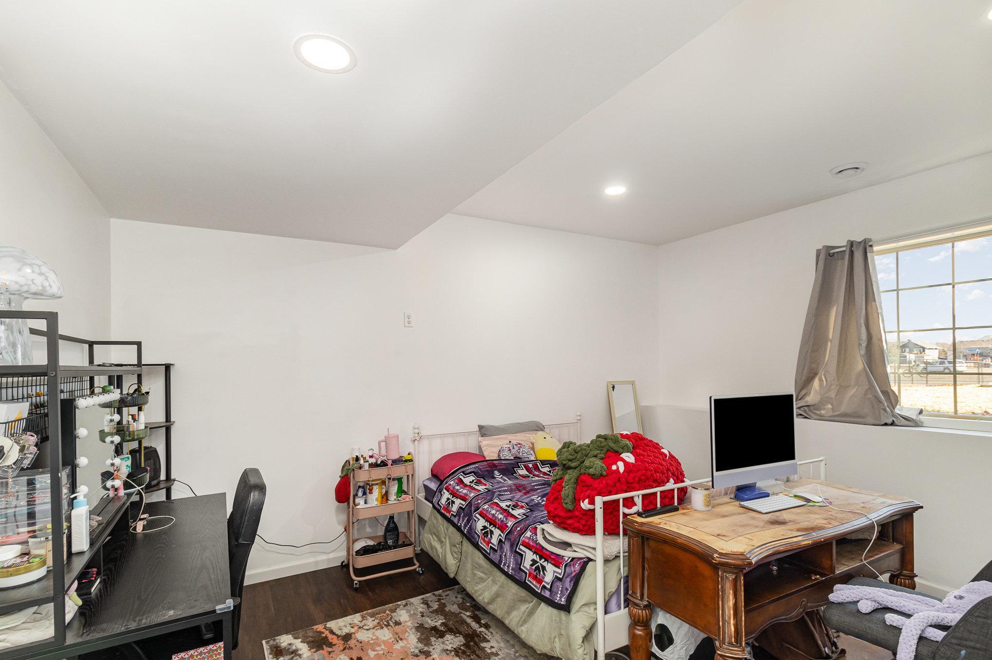 735 Westchester Avenue, Shakopee, Minnesota image 21