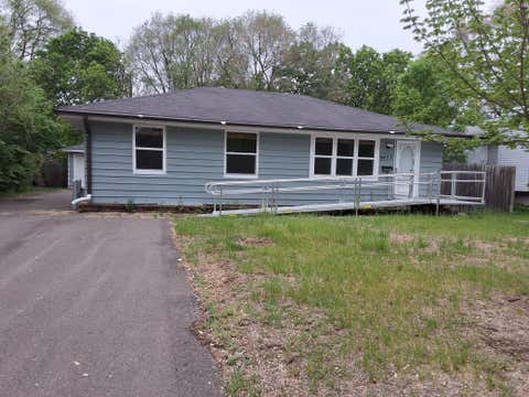 Homes For Rent - 5637 Emerson Avenue<br/> Brooklyn Center, MN 55419
