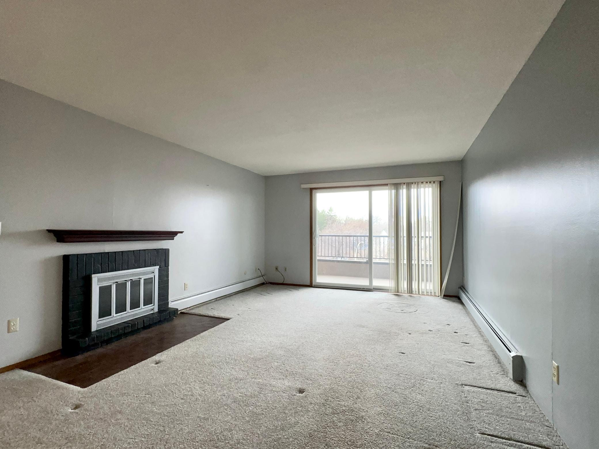 2240 Midland Grove Road #306, Roseville, Minnesota image 8