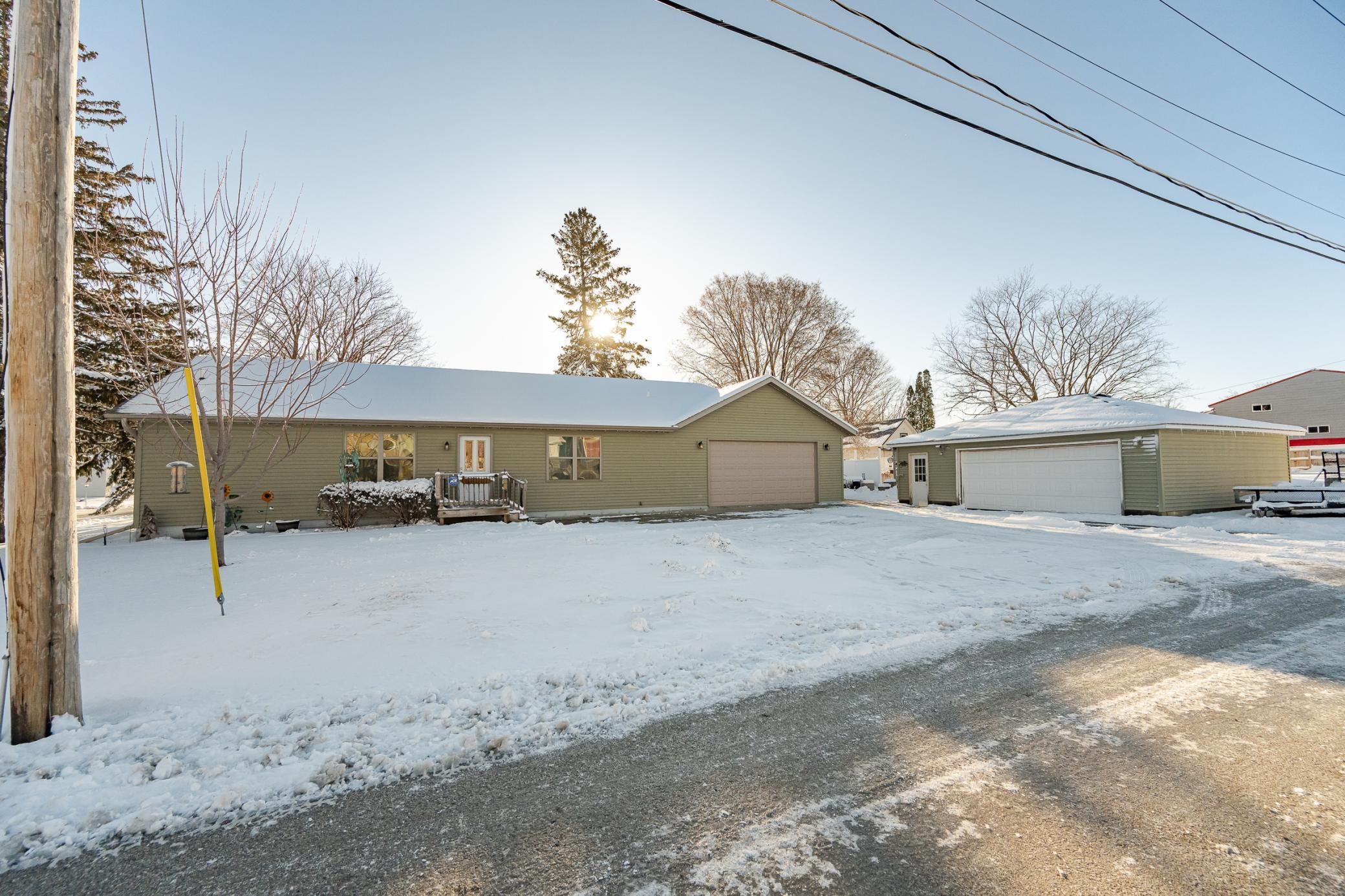154 E 5th St St, Saint Charles, Minnesota image 24