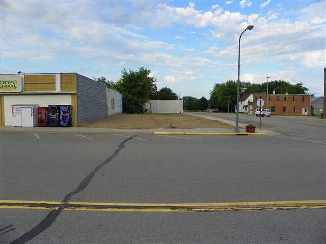 100 N Main Street, Sherburn, Minnesota image 3