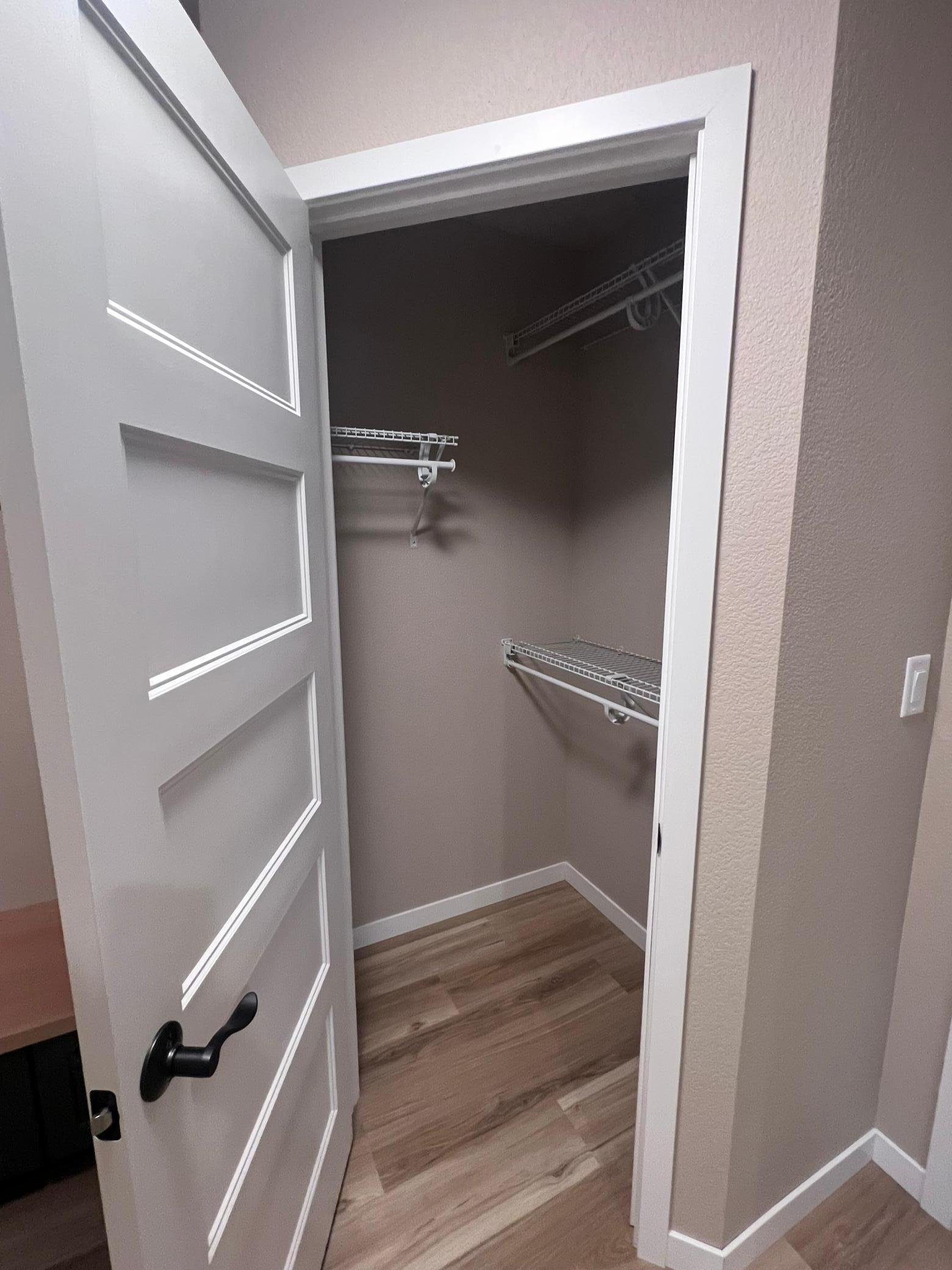 Horace, North Dakota 58047, United States, 3 Bedrooms Bedrooms, ,2 BathroomsBathrooms,Residential,Pending,248352