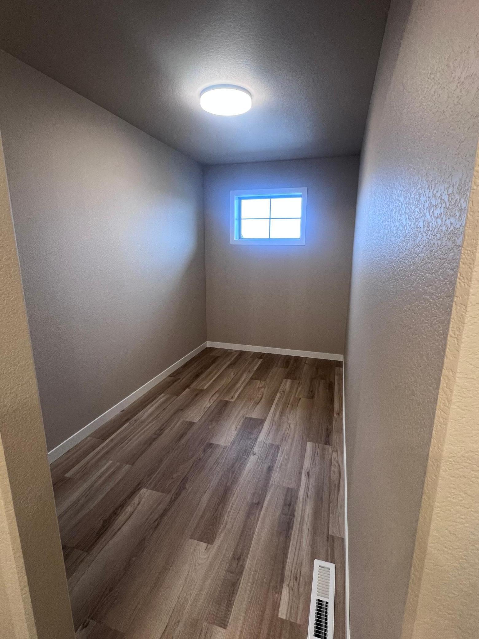 Horace, North Dakota 58047, United States, 3 Bedrooms Bedrooms, ,2 BathroomsBathrooms,Residential,Pending,248352