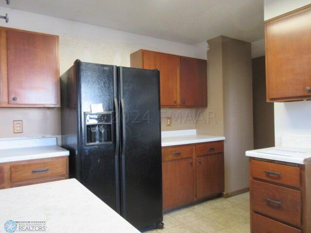 Hunter, North Dakota 58048, United States, 5 Bedrooms Bedrooms, ,3 BathroomsBathrooms,Residential,Pending,60034