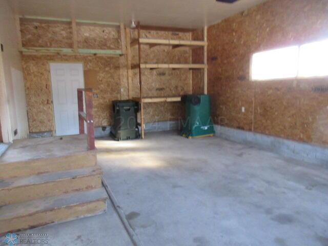 Hunter, North Dakota 58048, United States, 5 Bedrooms Bedrooms, ,3 BathroomsBathrooms,Residential,Pending,60034